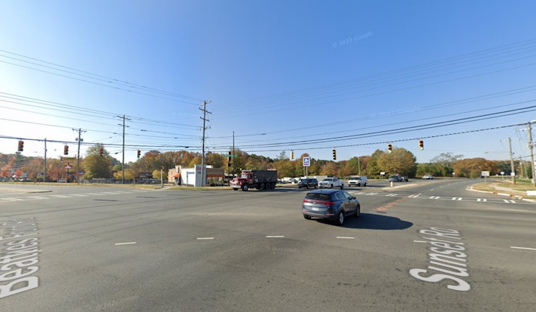Multiple Injuries Reported in North Charlotte Multi-Vehicle Crash, Traffic Disrupted on Beatties Ford Road