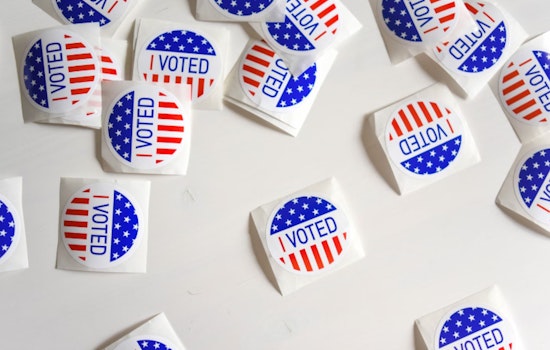 Neighborly Bonds Triumph Over Political Divides in Phoenix, and Humor Eases Election Tension Nationwide
