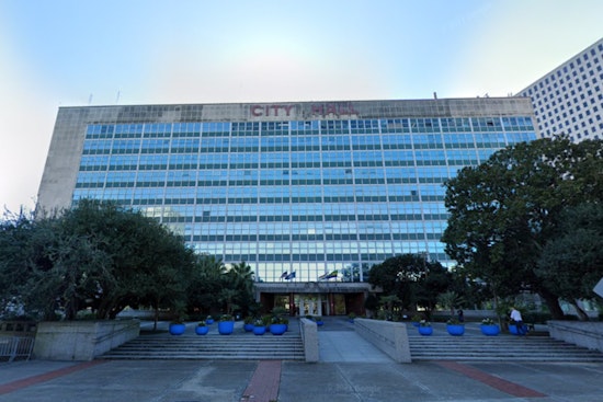 New Orleans City Council Votes to Ban Mylar Balloon Releases Amid Power Outage Concerns