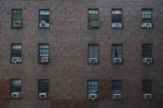 New York City Battles Rising Heat-Related Deaths, Struggles with AC Availability In Vulnerable Neighborhoods