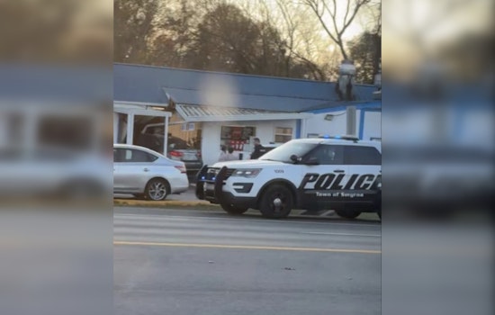 No Injuries as Vehicle Crashes Into Karin's Kustard & Hamburgers in Smyrna, Prompting Temporary Closure
