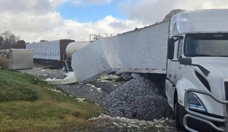 No Serious Injuries in Greeneville Train Collision With Semi-Truck on Snapps Ferry Rd