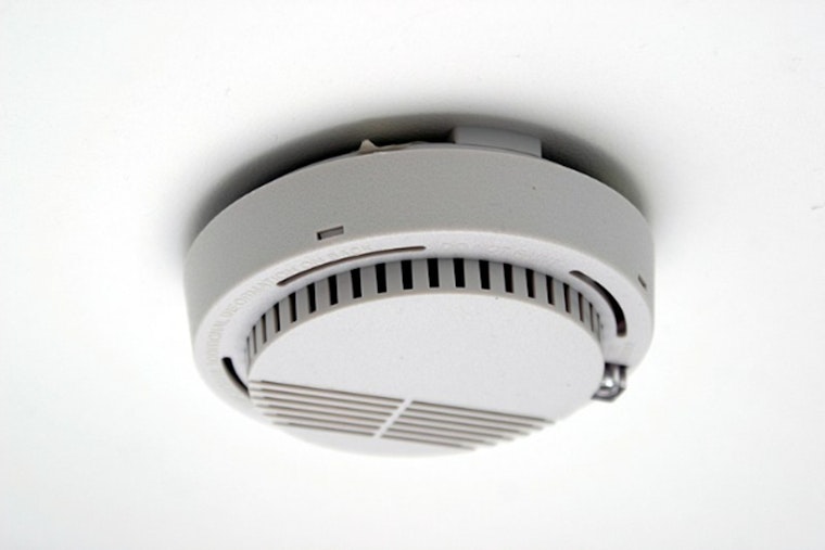 North Carolina State Fire Marshal Encourages Residents to Check Smoke Alarms with End of Daylight-Saving Time