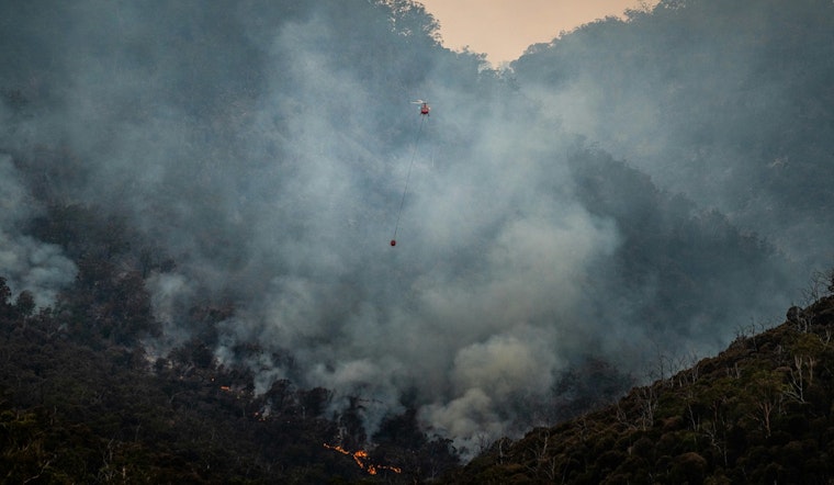 North Jersey Wildfire Spreads to 19 Acres, Blanketing Upper Manhattan, Inwood, and Bronx in Smoke as Firefighters Battle Flames