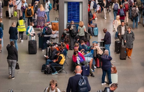 NYC Airports Experience Surge in Travelers and Weather-Induced Delays As Thanksgiving Week Commences