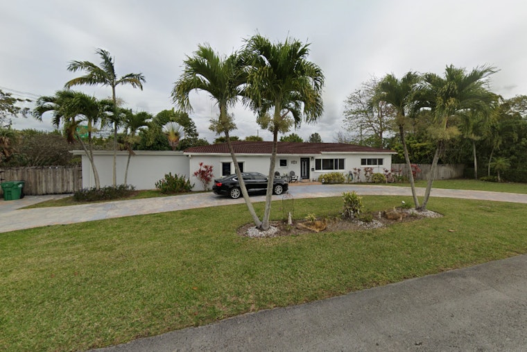 One Dead in Early Morning Guest House Fire in Davie; Investigation Underway