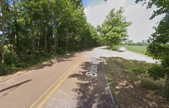 One Dead, Two Hospitalized Following Four-Vehicle Collision in North Shelby County