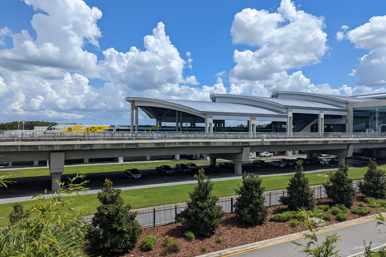 Orlando International Airport Prepares for Surge in Holiday Travelers with Expanded Parking and Travel Tips