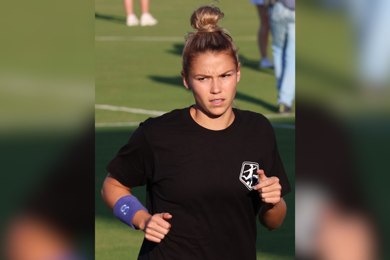 Orlando Pride Star Carrie Lawrence Bows Out, Retires from Professional Soccer After Decorated Career