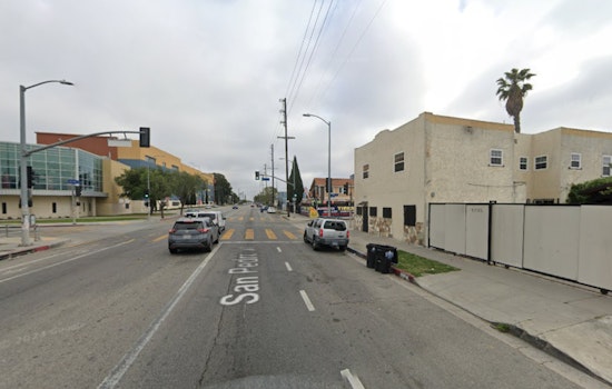 Over 100 Firefighters Tackle Major Emergency Blaze at South Los Angeles Industrial Building