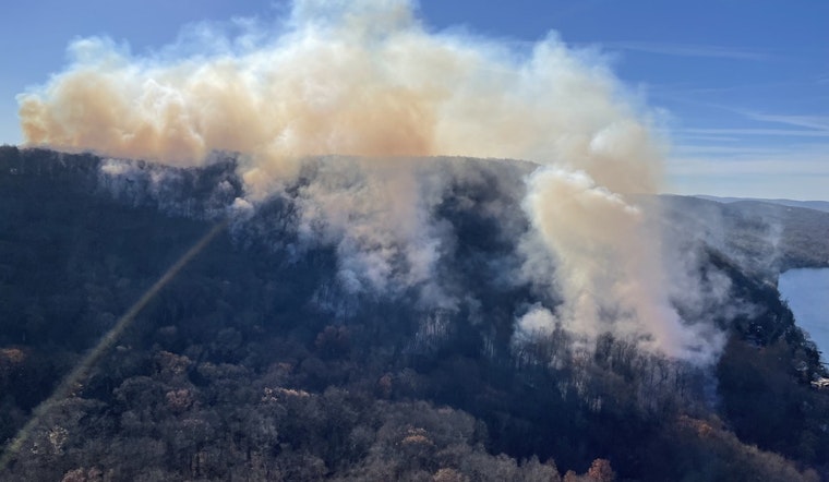 Over 100 Households near NY-NJ Border Urged to Evacuate Amid Expanding Jennings Creek Wildfire, Community Mourns Fallen Firefighter