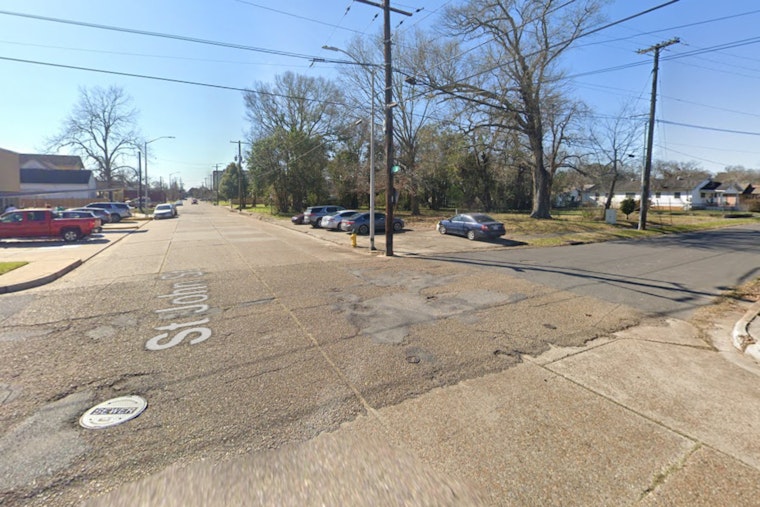 Palatka Pedestrian Fatally Struck by Car on St. Johns Avenue in Putnam County