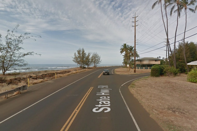Pedestrian Struck By Vehicle on Kaumuali‘i Highway in Kekaha as Kauaʻi Police Seek Witnesses