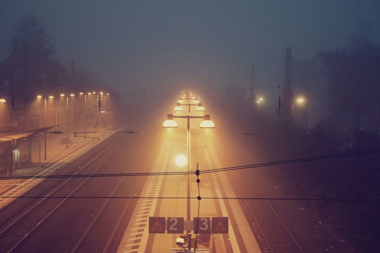 Philadelphia Covered in Fog as NWS Advises Caution for Morning Commuters