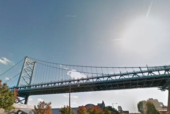 Philadelphia Welcomes an Unseasonably Warm November with a Streak of Mild Weather Conditions