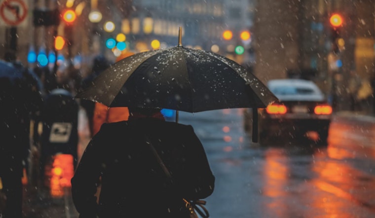 Phoenix Braces for Pleasant Weekend Showers, Sunny Skies to Follow