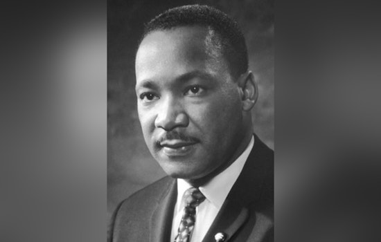 Phoenix's Community Stalwarts and Organizations Honored with 2025 AZMLK Awards for Exemplary Service