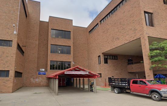 Pittsburgh Teacher Injured While Intervening in Student Fight at Brashear High School
