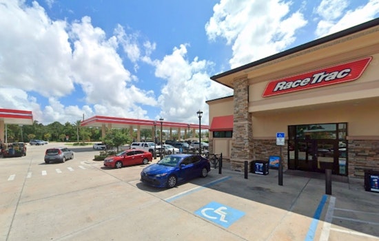 Port St. Lucie Man Charged After Threatening Police with Bomb and Eluding Capture at Wawa