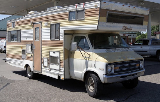 Portland Enacts Towing Policy for Vehicles without License Plates or VIN, Affecting Homeless Residents