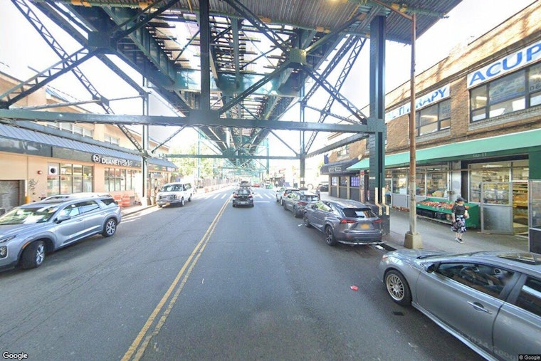 Queens Fruit Vendor Stabbed During Dispute in Woodside; Suspect in Custody, No Charges Filed Yet
