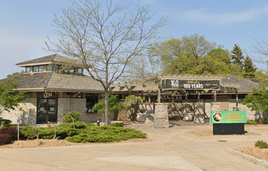 Racine Zoo Mourns the Loss of Beloved Masai Giraffe, Mac, After 16 Years of Enchantment