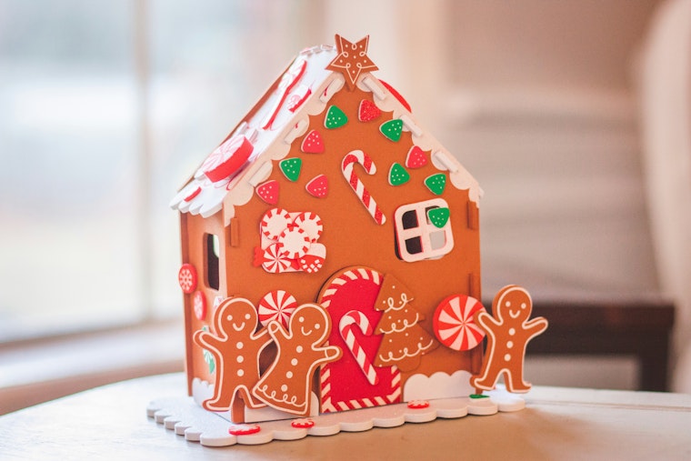 Raleigh's Kiwanis Park Hosts Festive "Deck the Gingerbread Halls" Event for Families to Celebrate Winter Joys