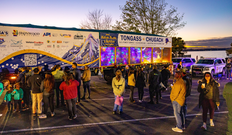 Renton Unveils Park Avenue North Extension and Welcomes U.S. Capitol Christmas Tree on Nationwide Tour