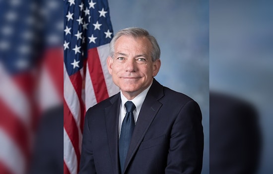 Republican David Schweikert Narrowly Wins Eighth Term in Arizona Amid Shift Towards Political Center