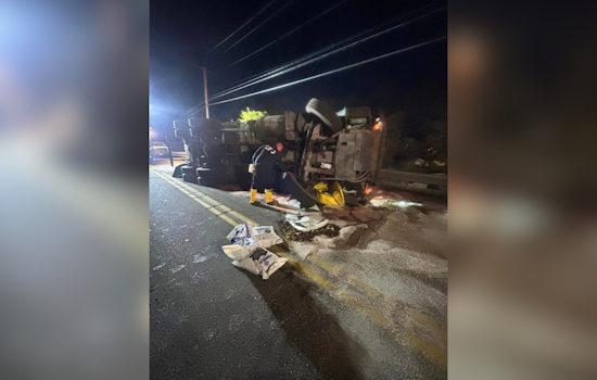 Road Closure in Washington County, Overturned Garbage Truck Causes Traffic Chaos and Hazardous Spill on State Route 88