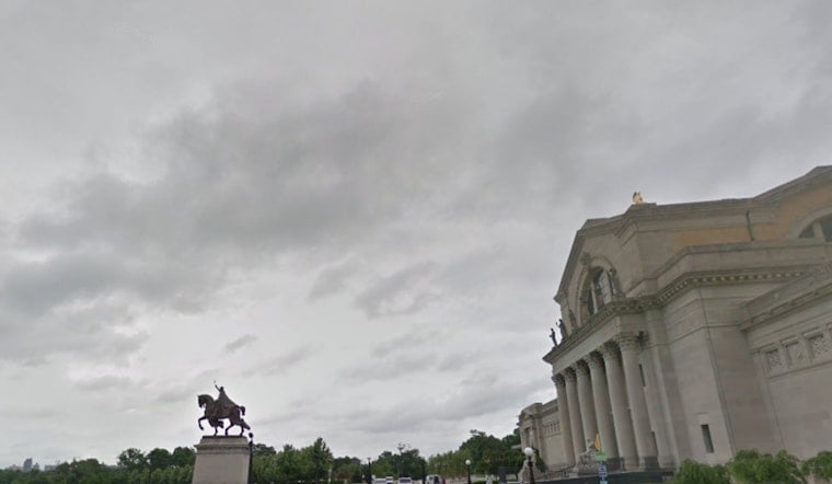 Saint Louis Weekend Weather Brings Mild Temperatures and Clouds with Rain Expected
