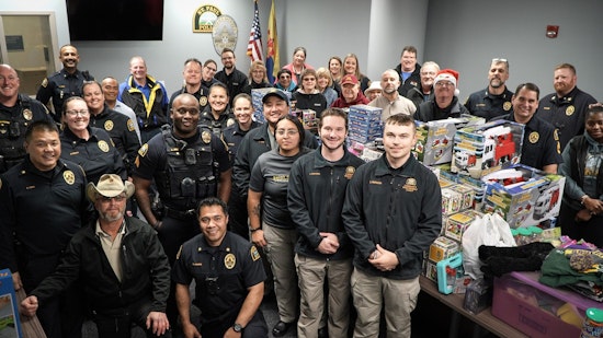 Saint Paul Police Department Hails Cops n Rodders for Donating Over 1,300 Toys to Cops & Kids Program