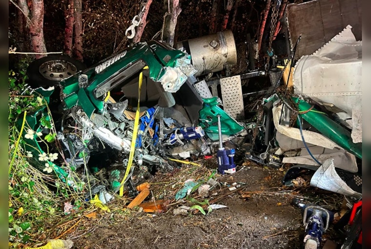 Salem Semi-Truck Driver Killed in Kelso Rollover Crash as Castle Rock Man Faces Vehicular Manslaughter Charges