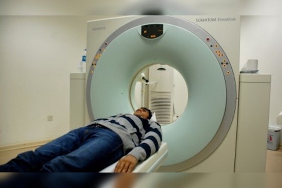 San Antonio Oncologist Advocates Annual Lung Screenings for Smokers and Ex-Smokers During Lung Cancer Awareness Month