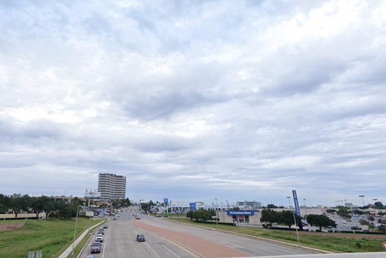 San Antonio Weather: Clouds, Sunshine, and Showers to Greet Thanksgiving Week