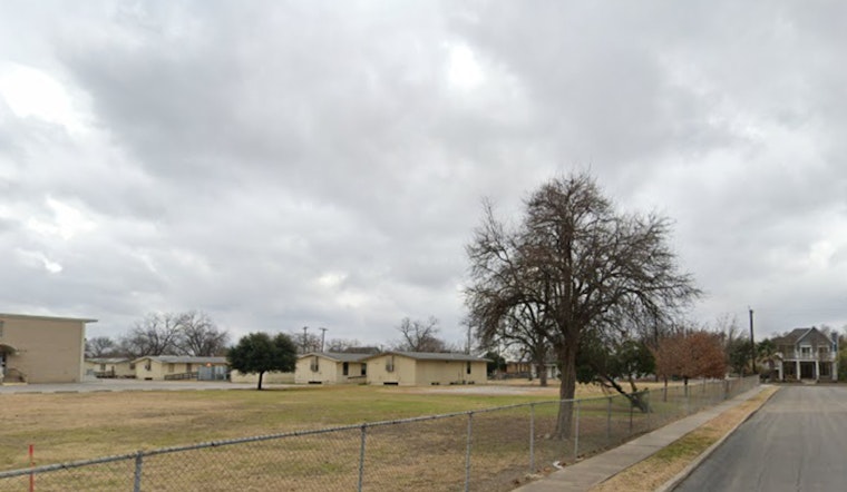 San Antonio Weather Forecast, Showers to Give Way to Sunny Weekend Skies