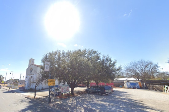 San Antonio Welcomes Sunny Skies and Mild Temperatures: National Weather Service Offers Tranquil Outlook