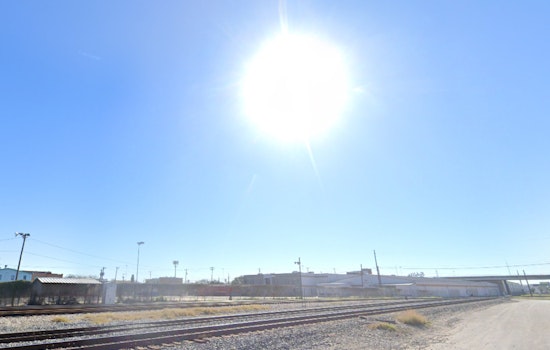 San Antonio Welcomes Sunny Skies and Warmth as Clouds Clear for the Weekend