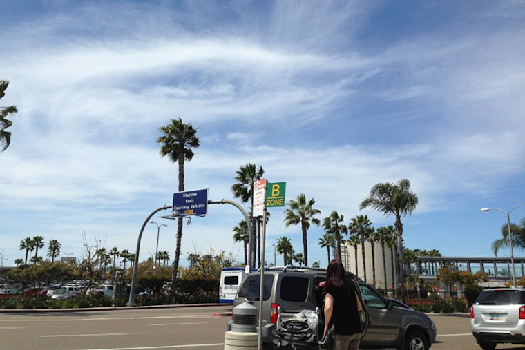 San Diego Airports Hit with Flight Delays Amid Thanksgiving Travel Surge, TSA Prepares for Record Passenger Volume