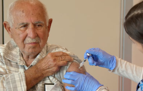 San Diego County Reports Surge in Flu Cases as Officials Urge Vaccination Ahead of Holidays