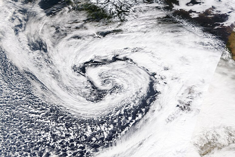 San Diego to Experience Mild Impact from Bomb Cyclone as Northern California Bears Brunt