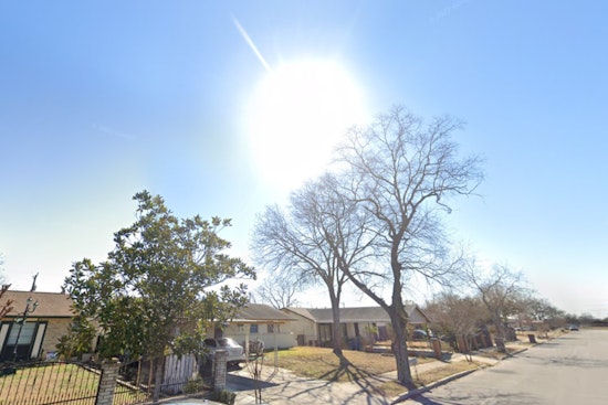 San Antonio Welcomes Veterans Day with Sunny Skies and Mild Temperatures