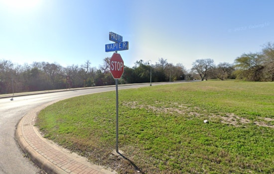 SAPD Officer Wounds Armed Suspect During South Side Traffic Stop Encounter