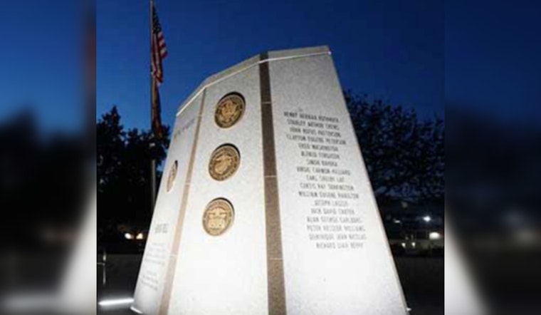 Scottsdale Honors Veterans with Banner Display, Hike, and Commemorative Events in November