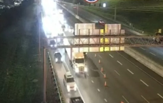 Search Continues for Hit-and-Run Driver After 18-Year-Old Woman Fatally Struck on I-24 in Nashville