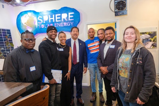 Seattle's Clean Energy Training Programs Propel Local Talent to Aerospace Industry