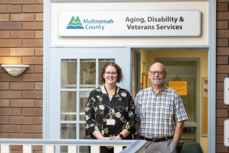 SHIBA Volunteer Bob Earnest Offers Crucial Medicare Guidance in Multnomah County