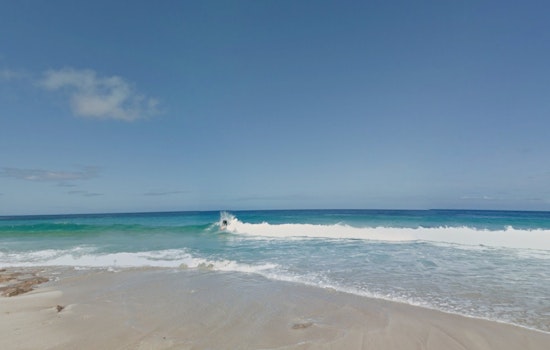 Snorkeler in Critical Condition After Rescue Effort on Oahu's North Shore Amid Rough Surf