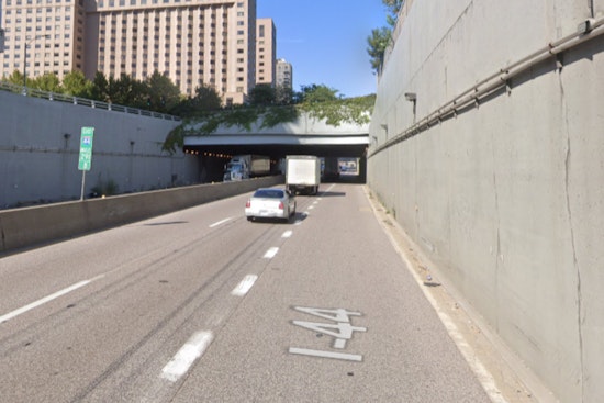 St. Louis Man Dies in Downtown Collision Involving Volkswagen and Kenworth Truck on I-44