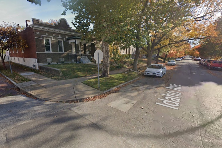 St. Louis Police Shoot Teen in Leg During Mental Health Crisis Response